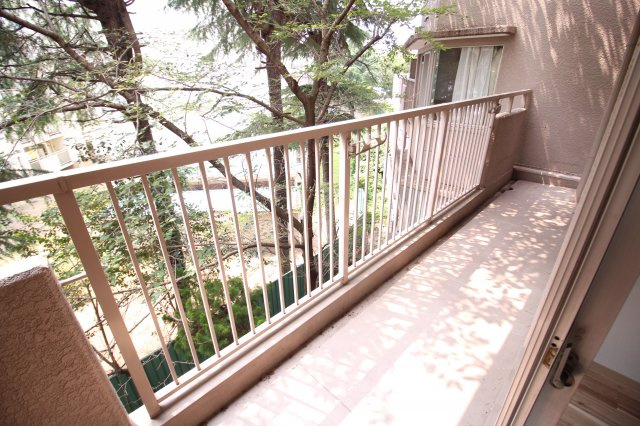 サムティ南多聞台のバルコニー