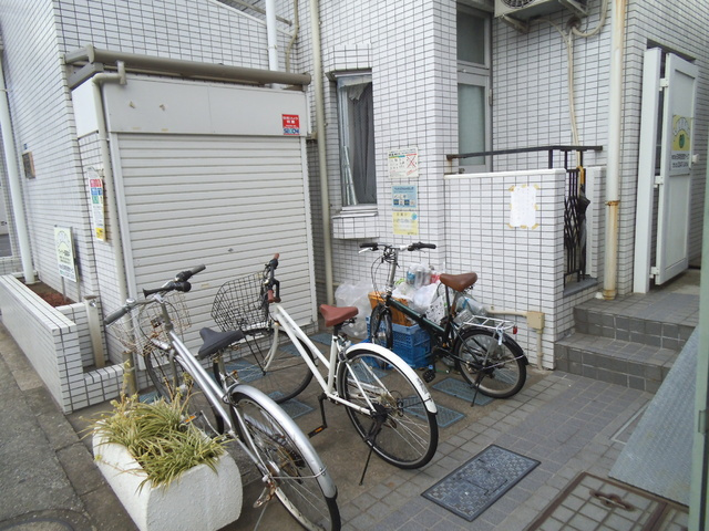 北区浮間２丁目の賃貸マンションのその他共用部分|駐輪場はこちらです☆★