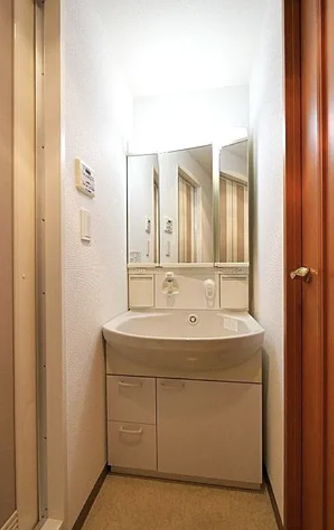 ガラ・シティ芝公園の洗面所