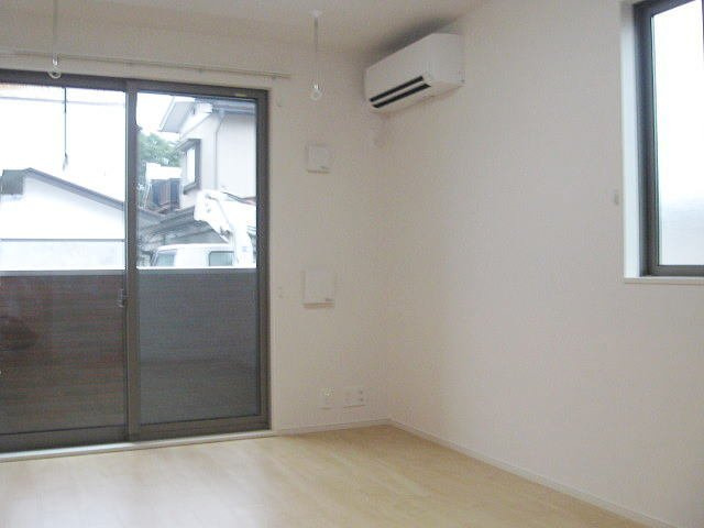 クレインＷの居間・リビング