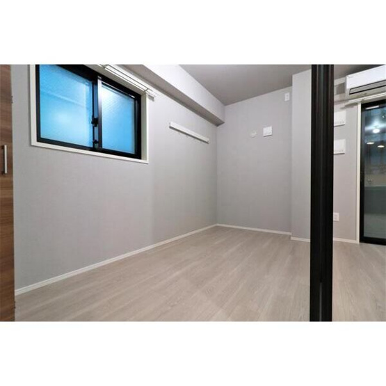 【寝室】 | Sunny Place