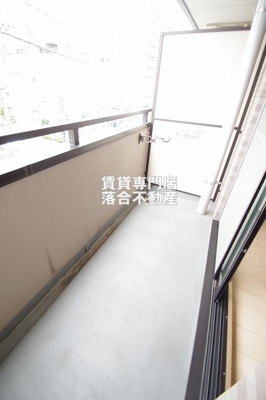 【バルコニー】 | ブルームＴ・Ａ | お洗濯にも便利なバルコニー付き