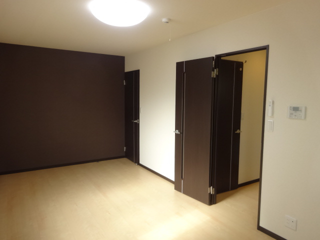 フジパレス宝塚南Ⅴ番館の居間・リビング