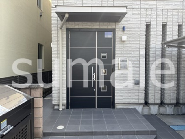 ル・クリザンテムのエントランス|エントランス。