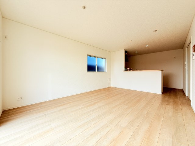 常総市東野原第1　新築戸建の居間・リビング
