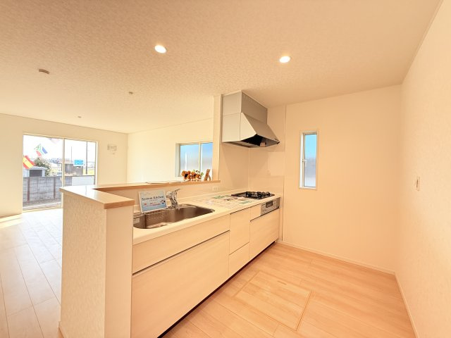 常総市東野原第1　新築戸建のキッチン