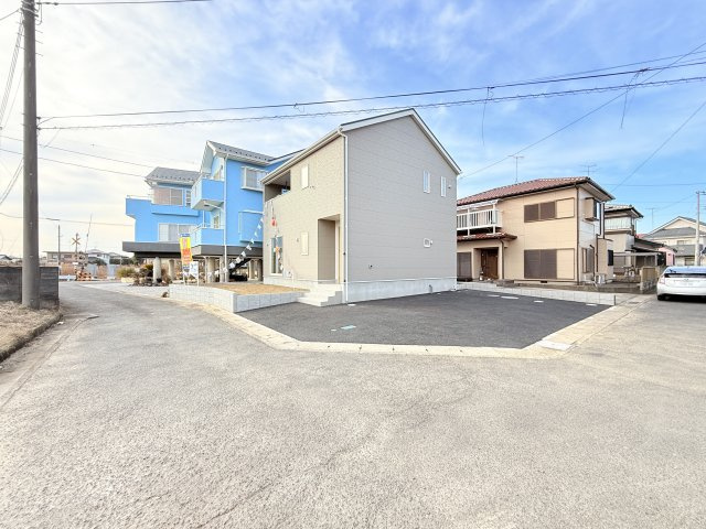 常総市東野原第1　新築戸建の前面道路含む現地写真