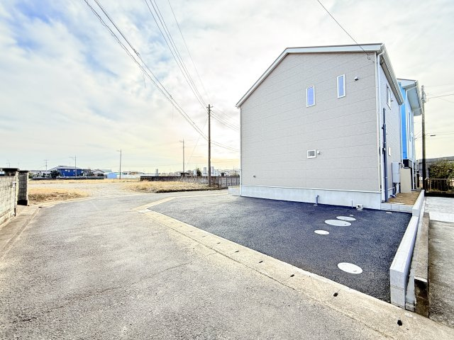 常総市東野原第1　新築戸建の前面道路含む現地写真