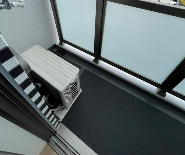 メイクス東向島Ⅱのバルコニー