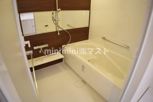 ＯＮＥ　ＳＨＩＮＭＡＣＨＩの浴室