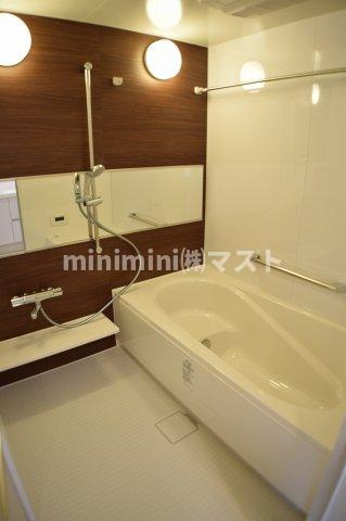 ＯＮＥ　ＳＨＩＮＭＡＣＨＩの浴室