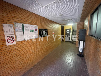 【エントランス】 | ライオンズマンション山王 | ゆとりのあるエントランスです