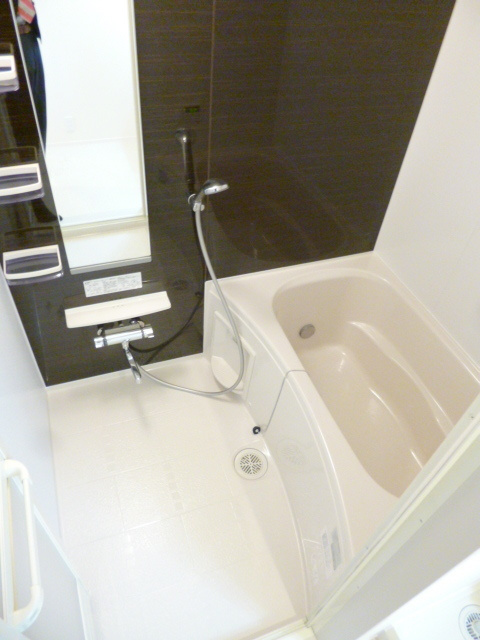 Sakuras　鵜の木の浴室|追焚・乾燥機付のバスルーム