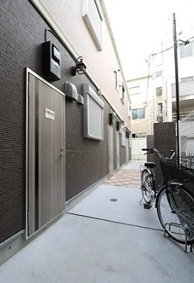 プティテラス千石のロビー