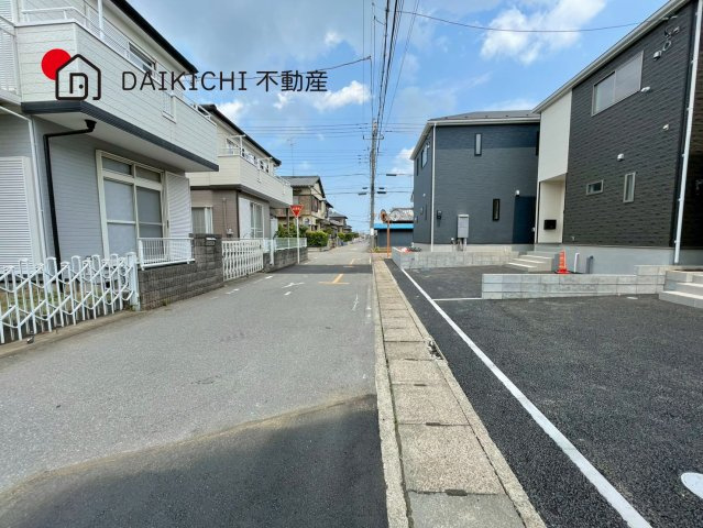 【前面道路含む現地写真】 | 加須市南町第3　CRADLE GARDEN　新築戸建　全3棟　3号棟