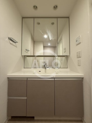 ジオ新町　堀江小学校区の独立洗面台|ジオ新町　独立洗面台