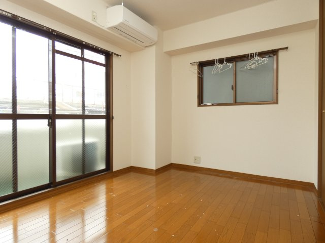 Sキューブほんまちの居間・リビング