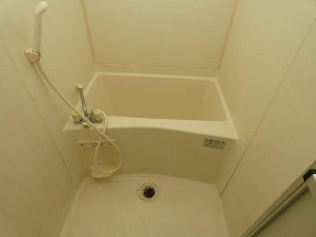 Sキューブほんまちの浴室