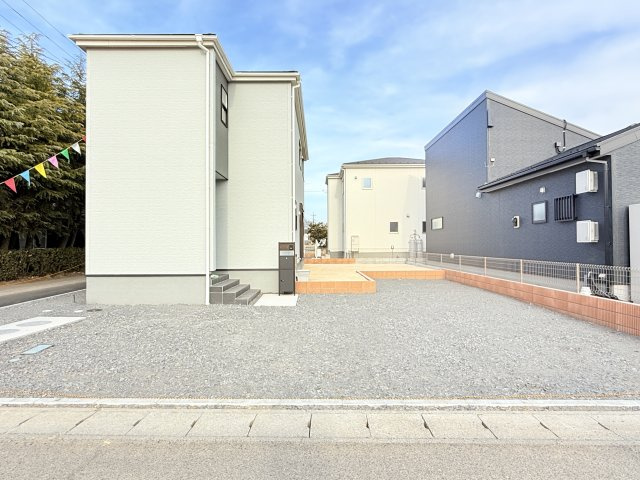 第1常総市東野原　新築戸建　1号棟の駐車場