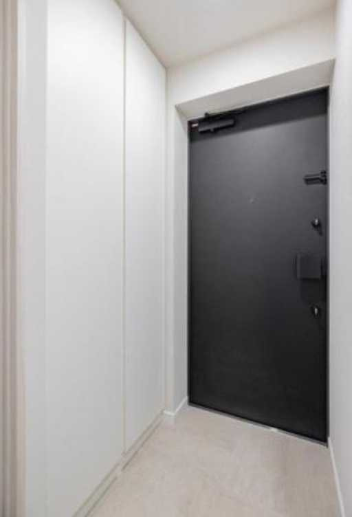 ユーレジデンス目黒東山　フリーレント1ヵ月　築浅　礼金0の玄関