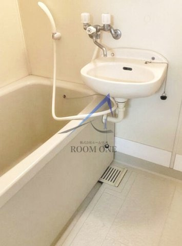 メゾン・ブンの浴室|お風呂です。