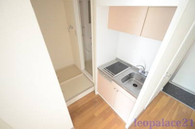 【キッチン】 | レオパレスパークサイドＨＡＲＵ | 設備・仕様は号室により異なる為、現況を優先致します。