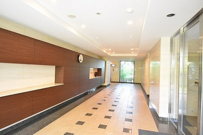 【その他】 | サーパス県立劇場前 | マンションロビー※前回募集時の写真２０２０年６月撮影