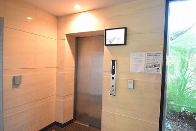 【その他】 | サーパス県立劇場前 | モニター付エレベータ※前回募集時の写真２０２０年６月撮影