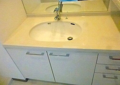 【洗面所】 | サーパス県立劇場前 | 洗面化粧台※前回募集時の写真２０２３年６月撮影