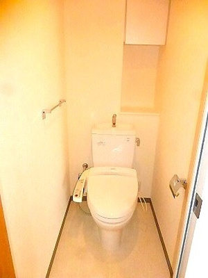 【トイレ】 | サーパス県立劇場前 | 温水洗浄便座※前回募集時の写真２０２３年６月撮影