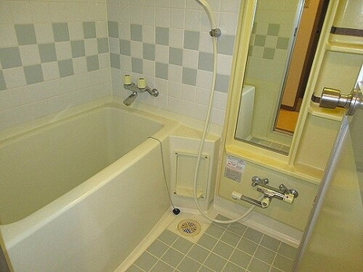 【浴室】 | ライオンズマンション坪井川遊水公園 | ※前回募集時の写真２０２３年１月撮影