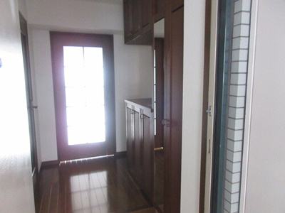 【玄関】 | シティライフ県立大通り | 玄関※前回募集時の写真２０２３年１１月