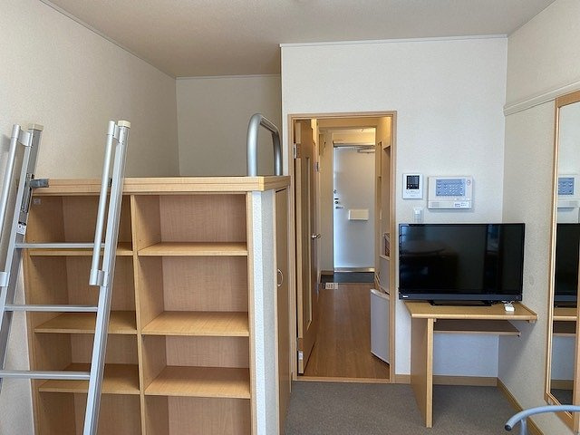 レオパレスハミング　バードの寝室|設備・仕様は号室により異なる為、現況を優先致します。