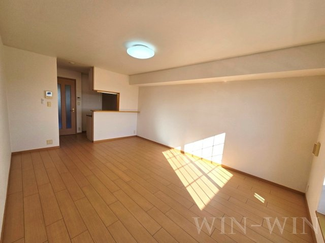 サンリット スクエアーS.Kの居間・リビング