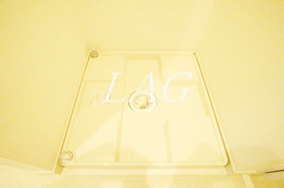 【設備】 | リブリ・林間 East | 室内洗濯機置き場です。