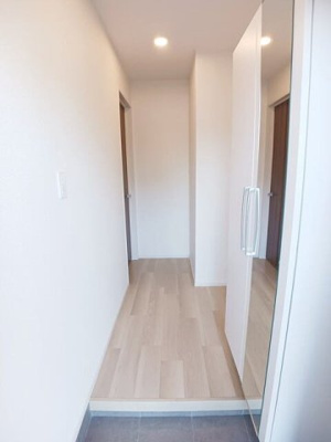 【玄関】 | ソレイユ