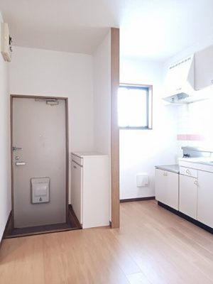 【玄関】 | 山本ハイツ２