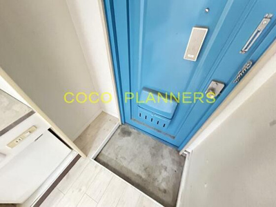 【玄関】 | ＬＩＸＩＳ県立劇場前