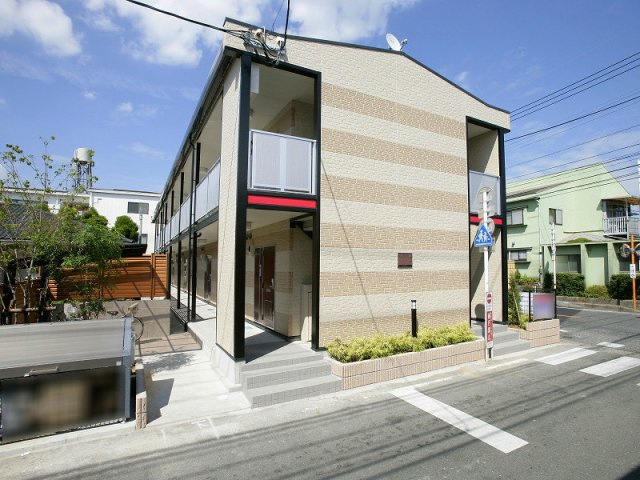 レオパレスｖａｇｅｎｇａｔａｎの外観