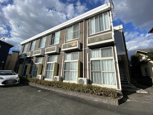 レオパレスｅａｓｔｅｒｎの外観