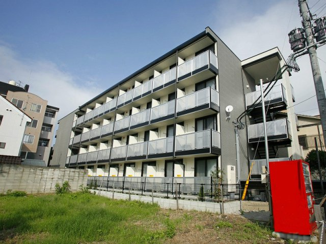 レオパレスＲｏｓｅｍａｒｒｙⅢの外観
