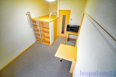 【居間・リビング】 | レオパレスグレース石橋 | 設備・仕様は号室により異なる為、現況を優先致します。