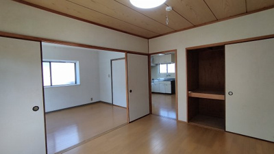 【洋室】 | 榮久ハイツ