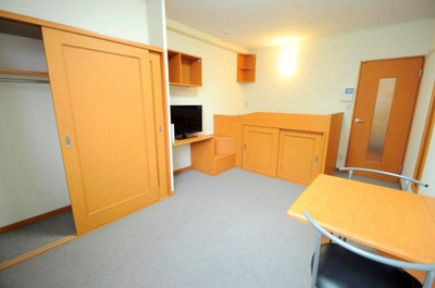 【居間・リビング】 | レオパレスＫＯＳＥＮ | 設備・仕様は号室により異なる為、現況を優先致します。