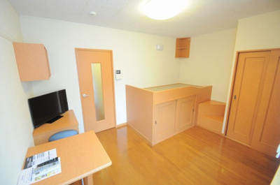 【居間・リビング】 | レオパレスＫＯＳＥＮ | 写真と現状が異なる場合は、現状を優先致します。