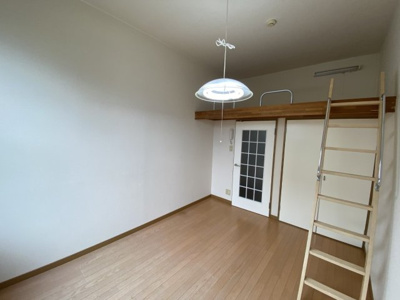 【居間・リビング】 | レオパレスＦＯＲＴＵＮＡＴＥ | 設備・仕様は号室により異なる為、現況を優先致します。