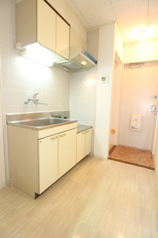 アーシャーハウスBのキッチン