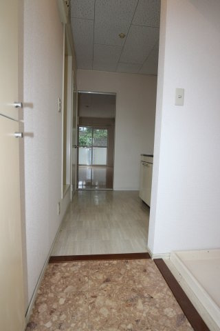 アーシャーハウスBの玄関