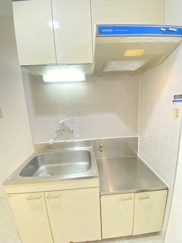 アーシャーハウス Bのキッチン