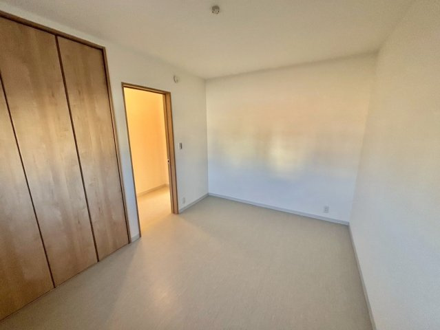 トラミッドヴィラ花田の洋室